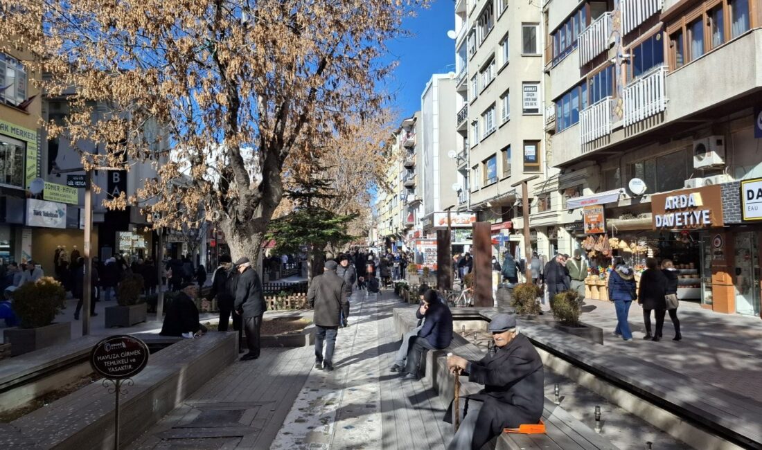 Eskişehir'de güneşli bir kış günü, doğanın tadını çıkarabileceğiniz aktivitelerle dolu.