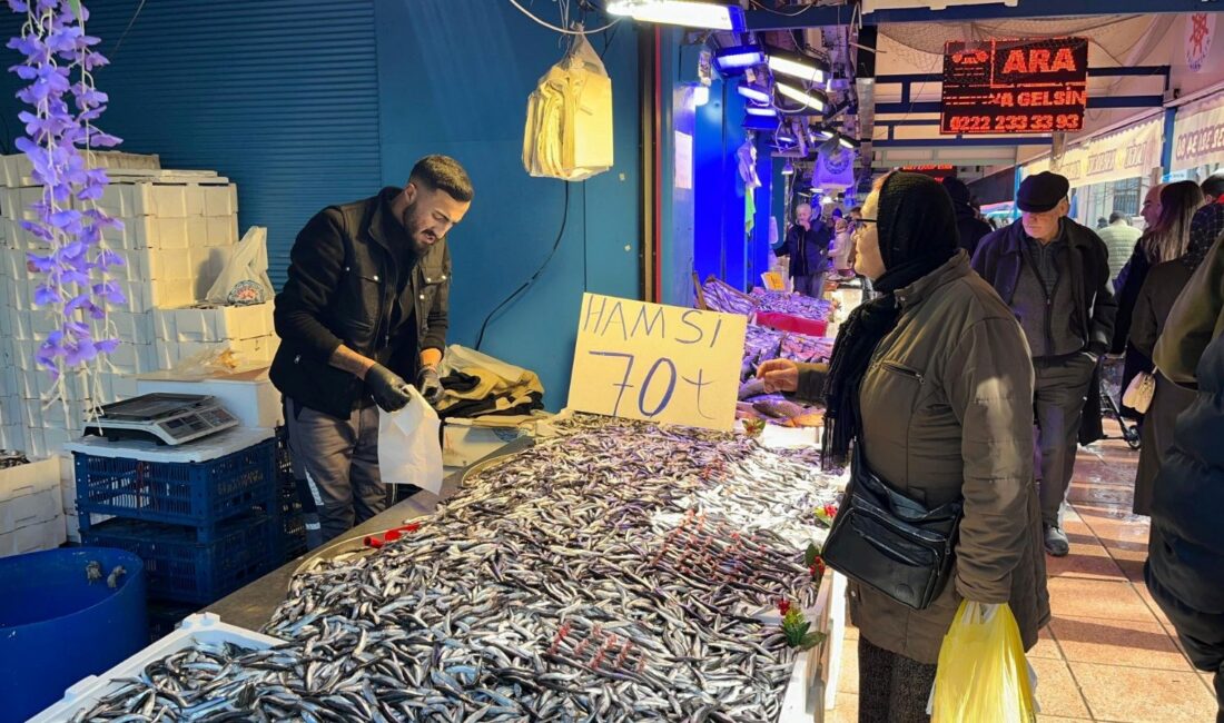 Eskişehir'de hamsi fiyatları hızla düşüyor! Taze hamsi almak için en