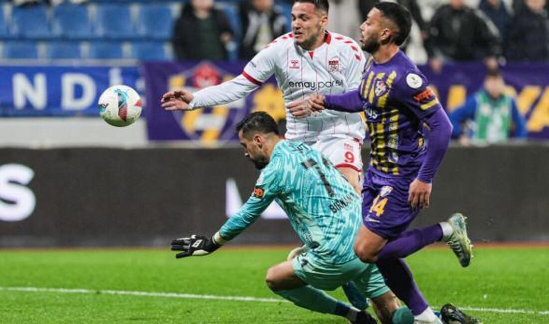 Eyüpspor, Sivasspor ile karşılaştığı maçta son dakikada attığı golle galip
