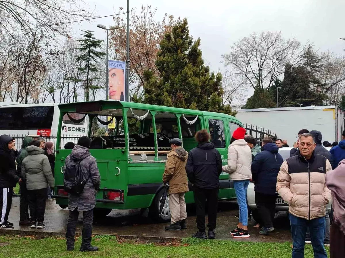 Fatih'te yaşayan seyyar satıcı Ercan Çali'nin trajik ölümü, toplumu derinden