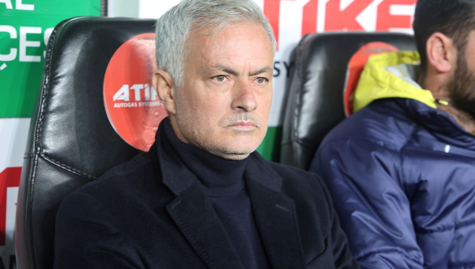 Fenerbahçe, Konyaspor ile Süper Lig mücadelesinde galibiyet peşinde! Bu heyecan