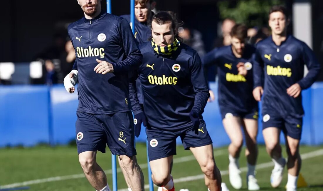 Fenerbahçe, Midtjylland ile oynayacağı önemli maç öncesinde hazırlıklarını tamamladı. Takımın