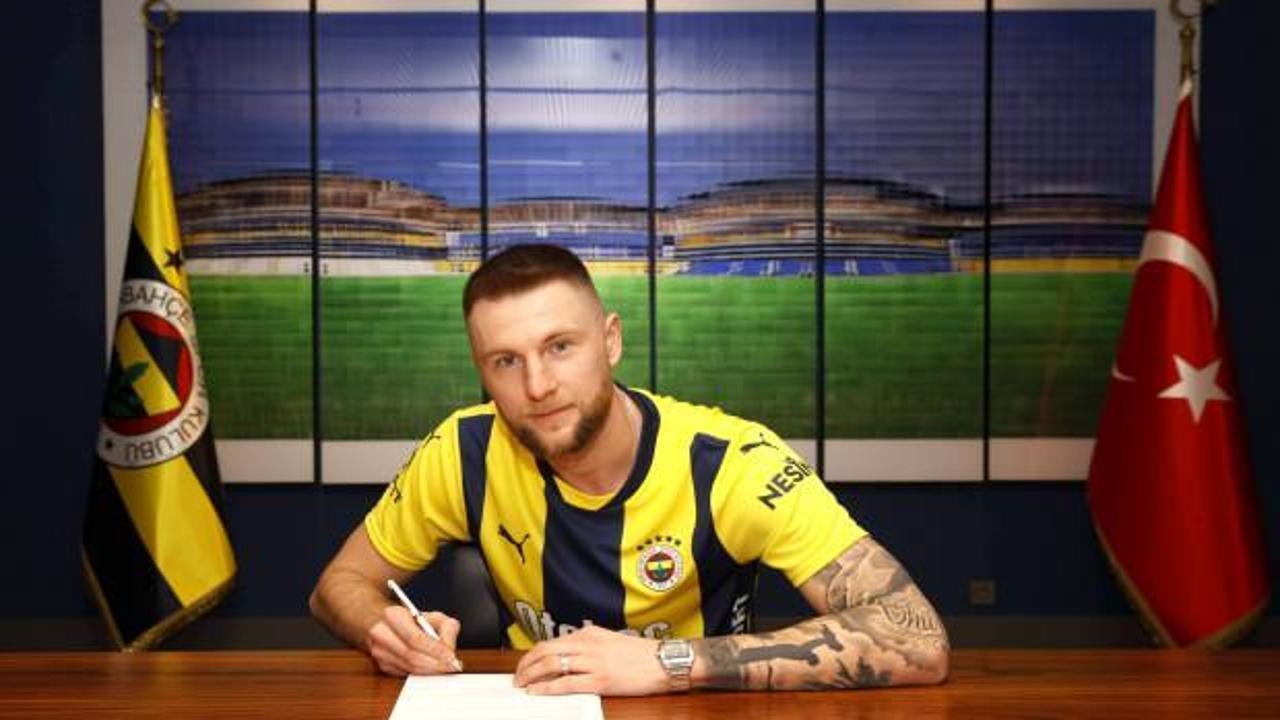 Fenerbahçe, transfer döneminin gözde isimlerinden Milan Skriniar'ı kadrosuna katmaya hazırlanıyor.