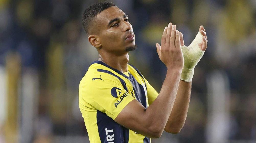 Süper Lig'de Fenerbahçe'nin Savunma Takviyeleri