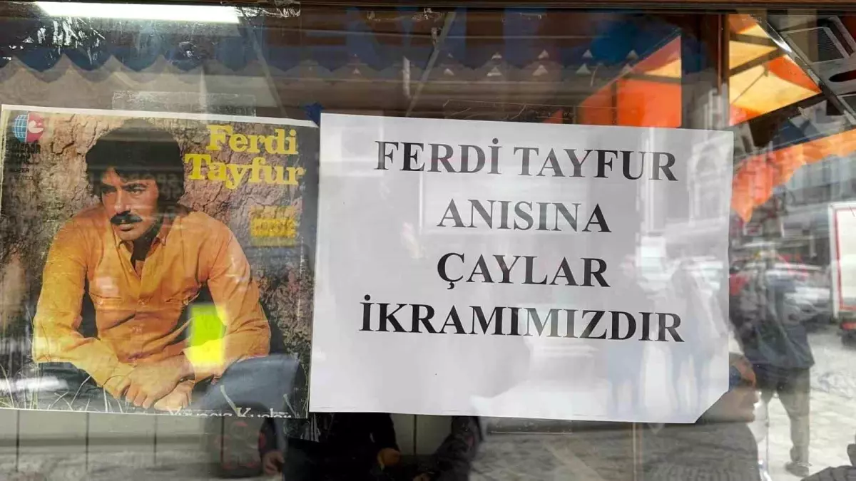Ferdi Tayfur'un anısına Rize'de düzenlenen çay etkinliği, sanatçının hayatına ve