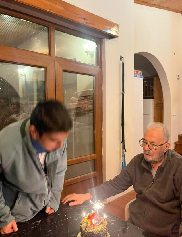 Ferdi Tayfur'un Oğlu Taha'dan Duygusal Doğum Günü Mesajı