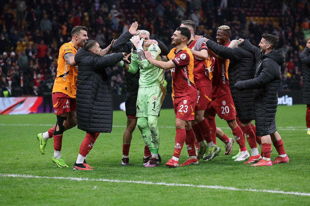 Galatasaray'da Eksikler