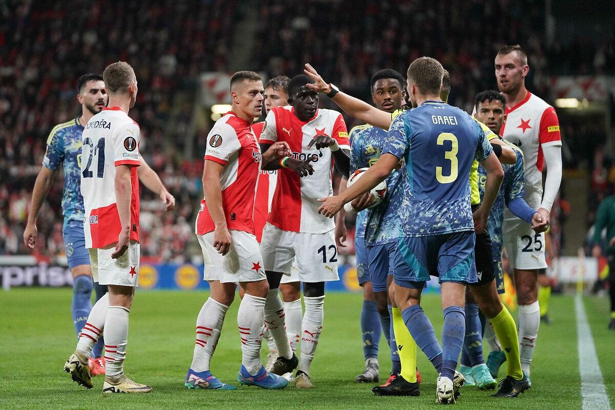 AJAX - GALATASARAY