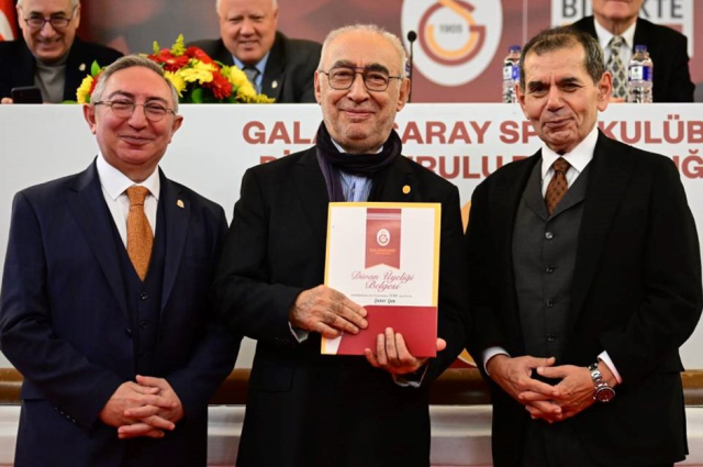 Galatasaray Divan Kurulu Toplantısı Gerçekleşti