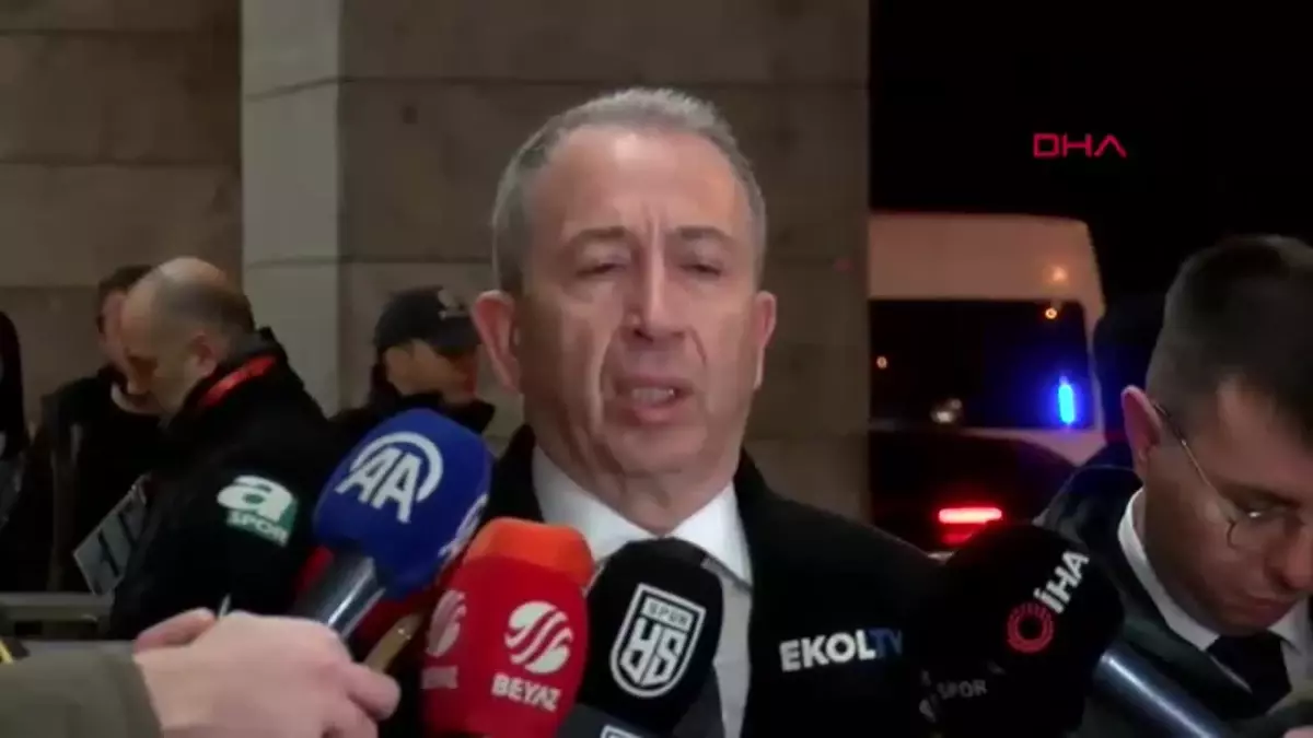 Galatasaray İkinci Başkanı Metin Öztürk, Türkiye Futbol Federasyonu'na yönelik sert