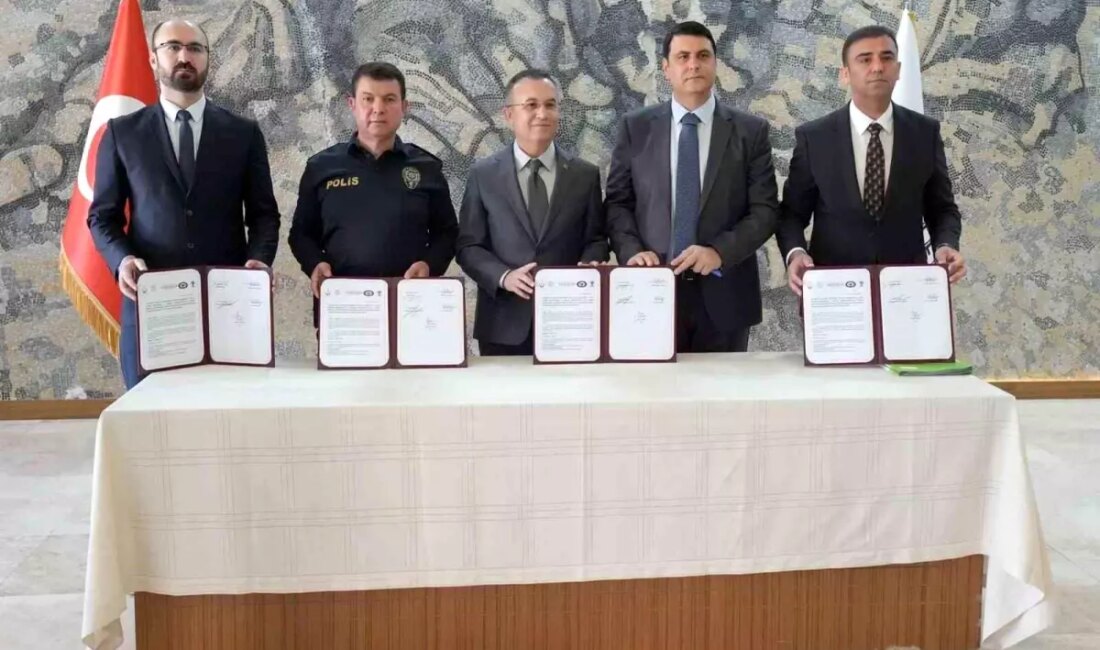 Gaziantep'te öğrenciler ve çiftçiler için önemli destek protokolleri imzalandı. Bu