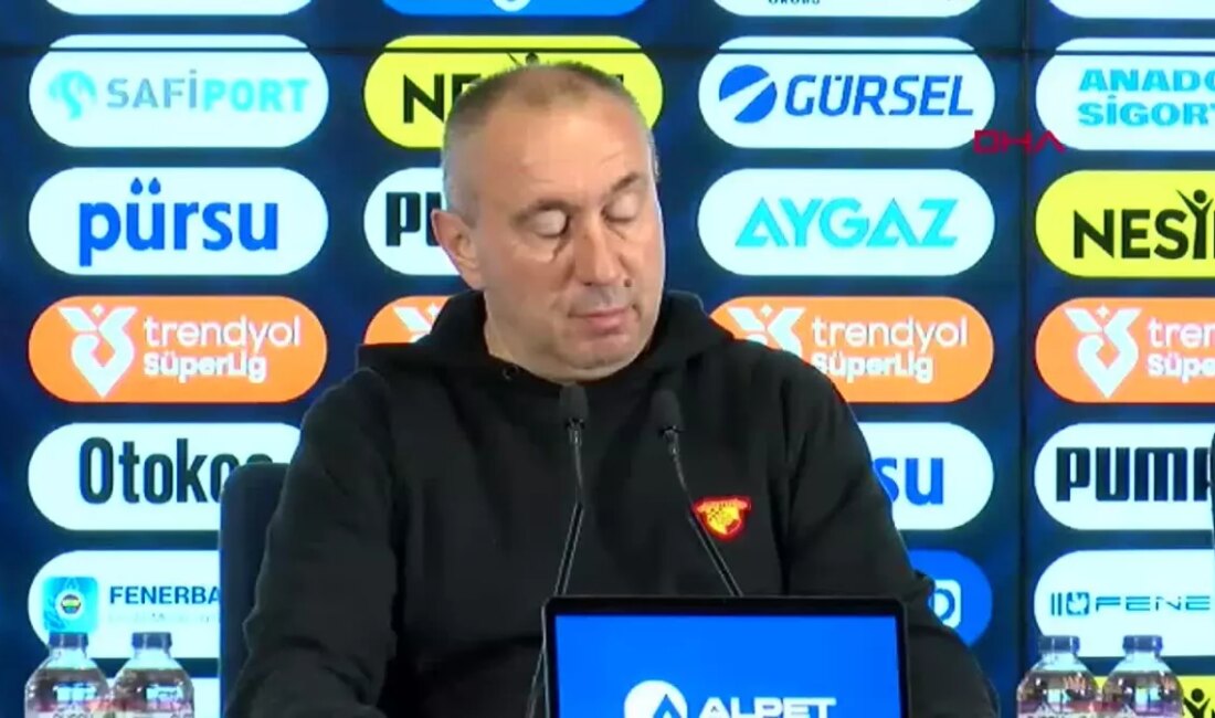 Göztepe Teknik Direktörü Stanimir Stoilov, Fenerbahçe maçı sonrası değerlendirmelerini paylaşıyor.