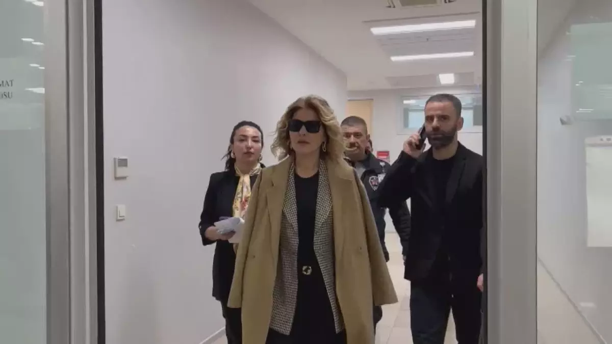Gülben Ergen, Sıla Bebek hakkında verdiği ifadeyle dikkatleri üzerine çekti.