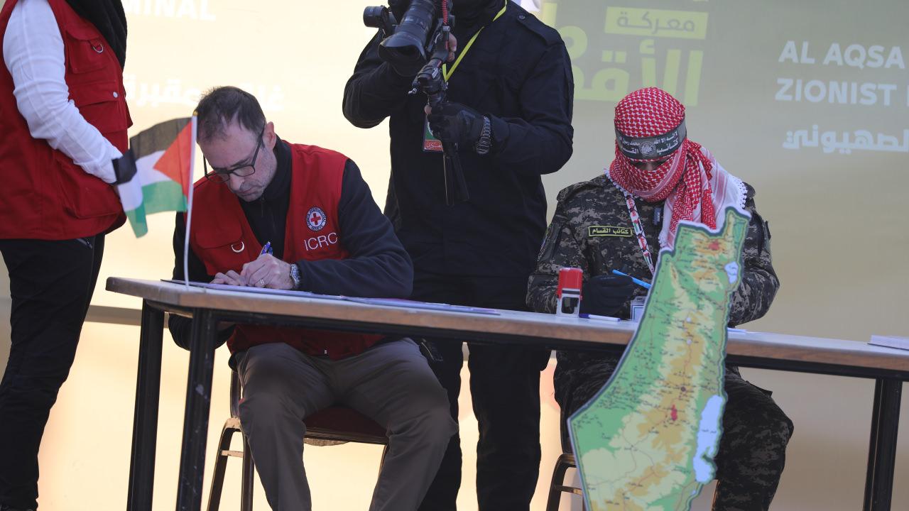 Hamas ile İsrail Arasındaki Esir Takasındaki Gelişmeler