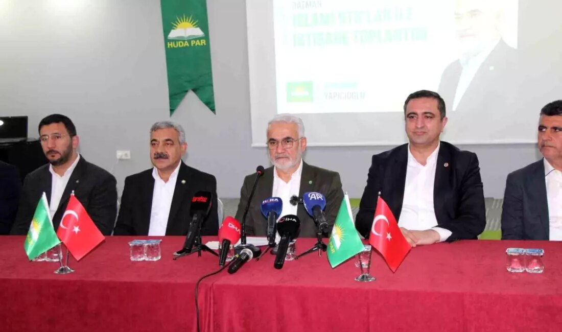 HÜDA PAR Genel Başkanı Zekeriya Yapıcıoğlu, silah bırakma çağrısında bulunarak