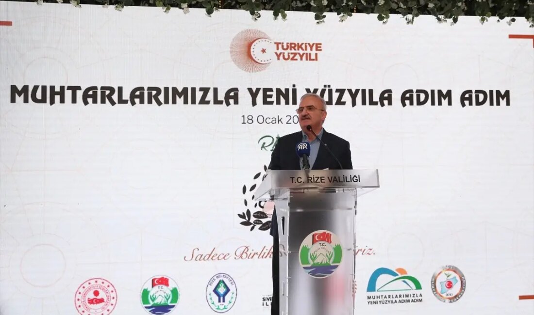 İçişleri Bakan Yardımcısı Münir Karaloğlu, muhtarlarla bir araya gelerek destek