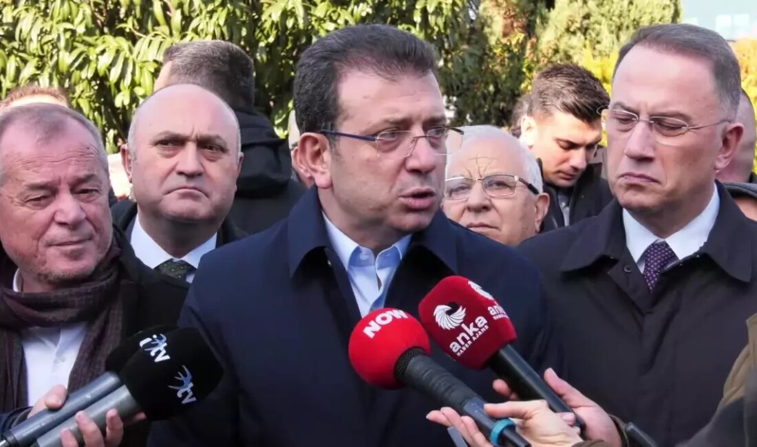 İstanbul Büyükşehir Belediye Başkanı Ekrem İmamoğlu, CHP'li belediye başkanı Rıza
