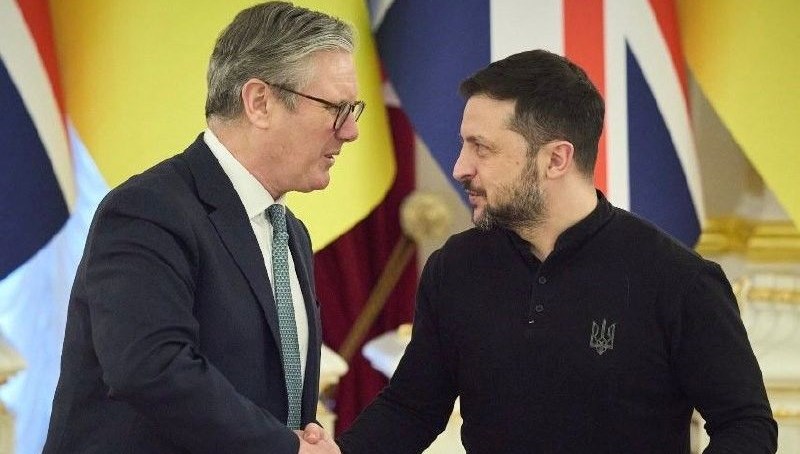 İngiltere Başbakanı Keir Starmer, Ukrayna ile tarihi bir adım atarak