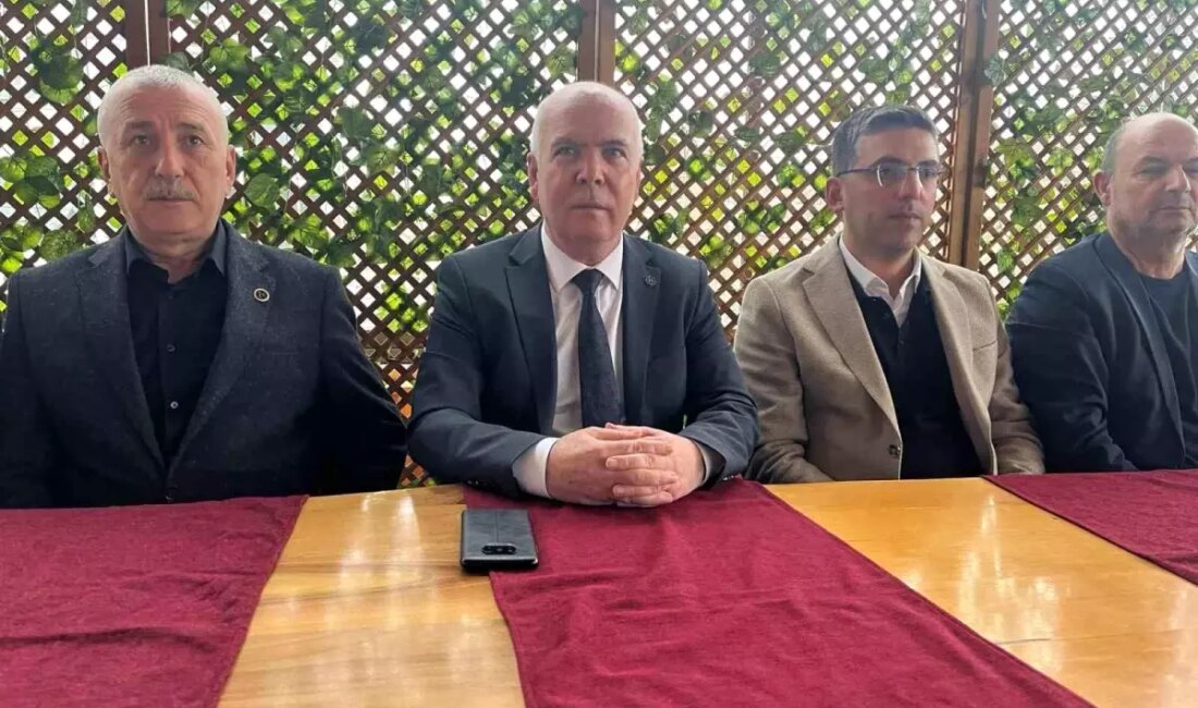 İsmail Candemir, PKK'ya yönelik sert mesajlar vererek Eskişehir'in sorunlarına da