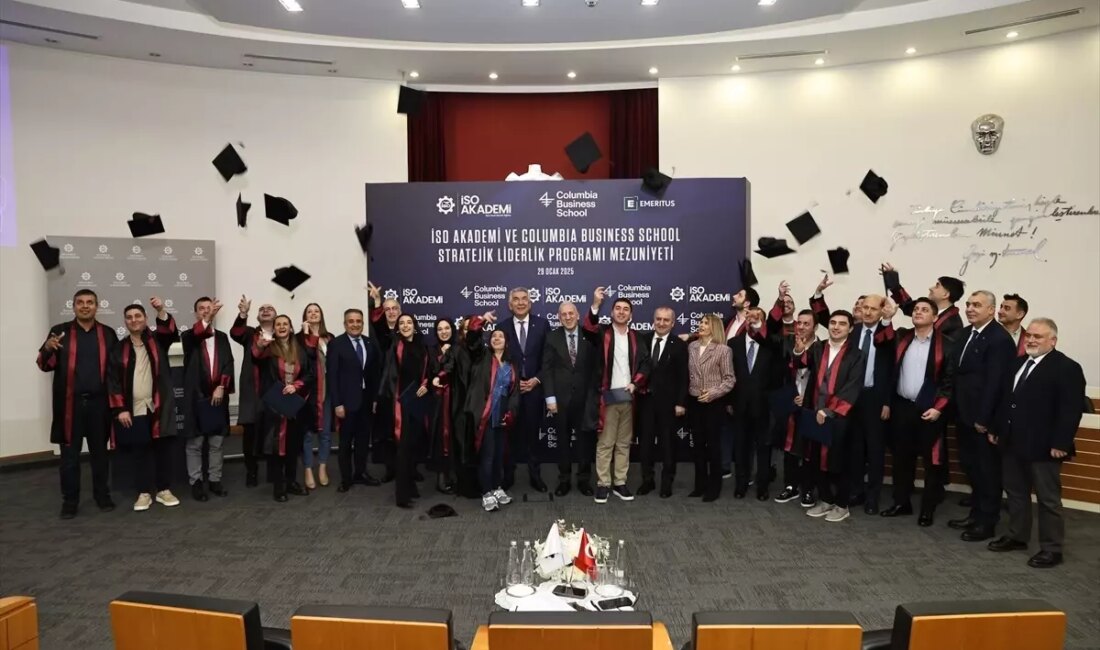İSO Akademi, ilk mezunlarını vermenin gururunu yaşıyor. Eğitimdeki yenilikçi yaklaşımıyla,