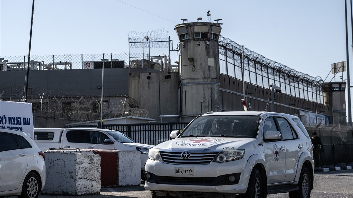 İsrail ile Hamas arasında esir takas süreci devam ediyor. Tarafların
