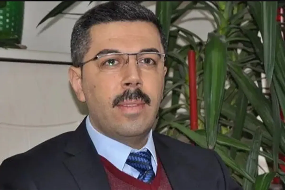 İstanbul Barosu üyesi avukat Fırat Epözdemir, gözaltına alındı. Olayın detayları,
