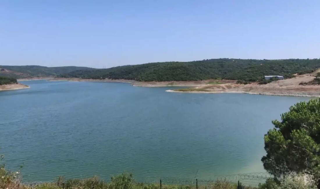İstanbul'daki barajların doluluk oranı, yağışların artmasıyla birlikte yükseliyor. Şehre su
