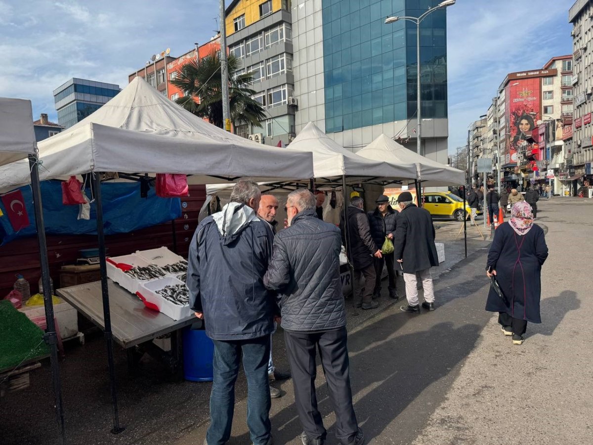 istavrit tezgahta 150 lira 1 CQIDlhVz
