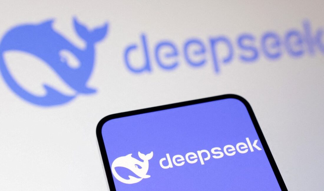 İtalya, DeepSeek Chatbot'a erişim engeli getirerek dijital iletişimi etkiledi. Bu