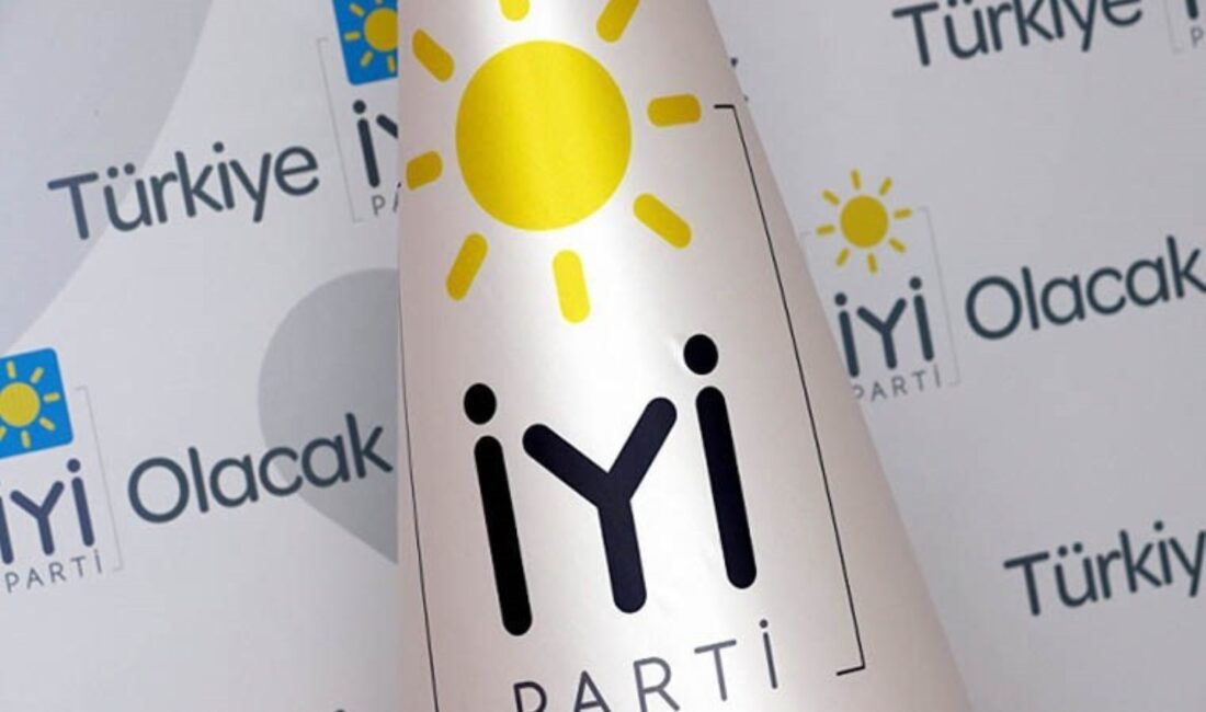 İYİ Parti Adıyaman Gerger İlçe Teşkilatı, partilerinden istifa ederek Milliyetçi
