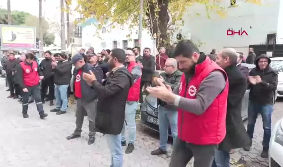 İzmir'de işçi ve işveren temsilcileri, toplu iş sözleşmesi görüşmelerine devam