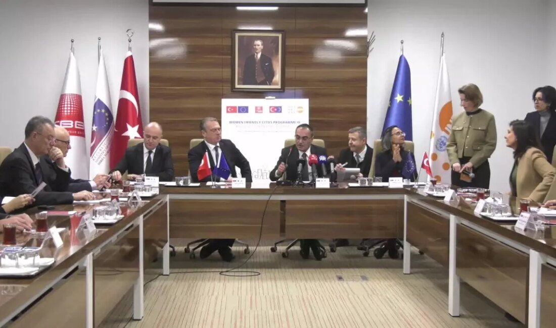 Kadın Dostu Kentler Programı İmza Töreni, kadınların yaşam kalitesini artırmayı