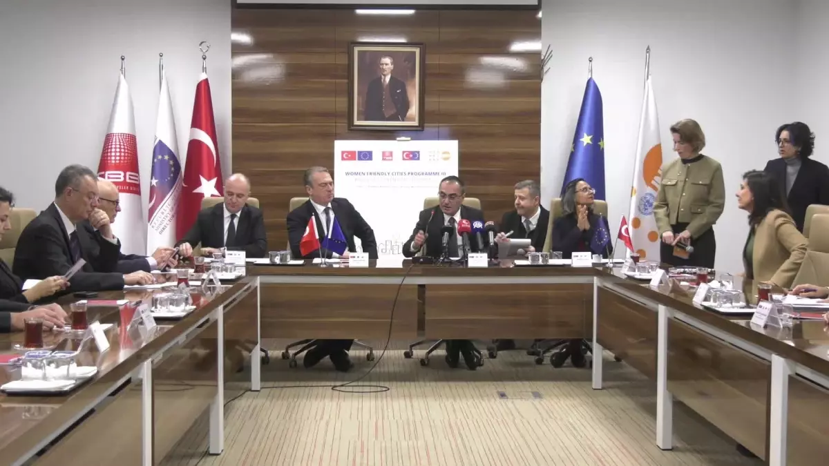 Kadın Dostu Kentler Programı İmza Töreni, kadınların yaşam kalitesini artırmayı