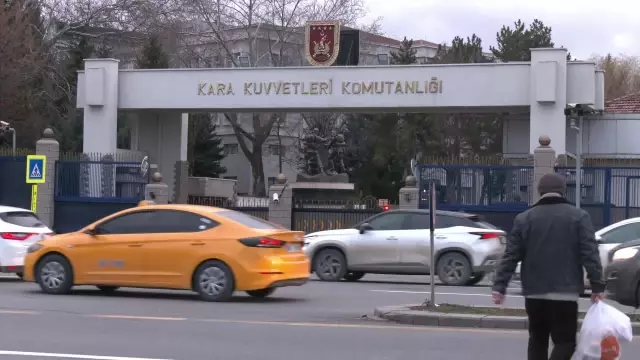 Kara Harp Okulu Mezuniyet Töreni ve Teğmenlerin Savunması