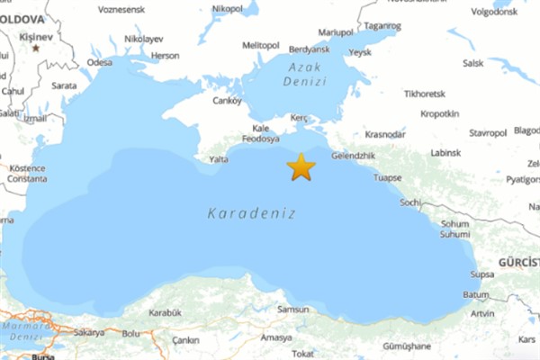 Karadeniz'de 4.3 şiddetinde deprem oldu.