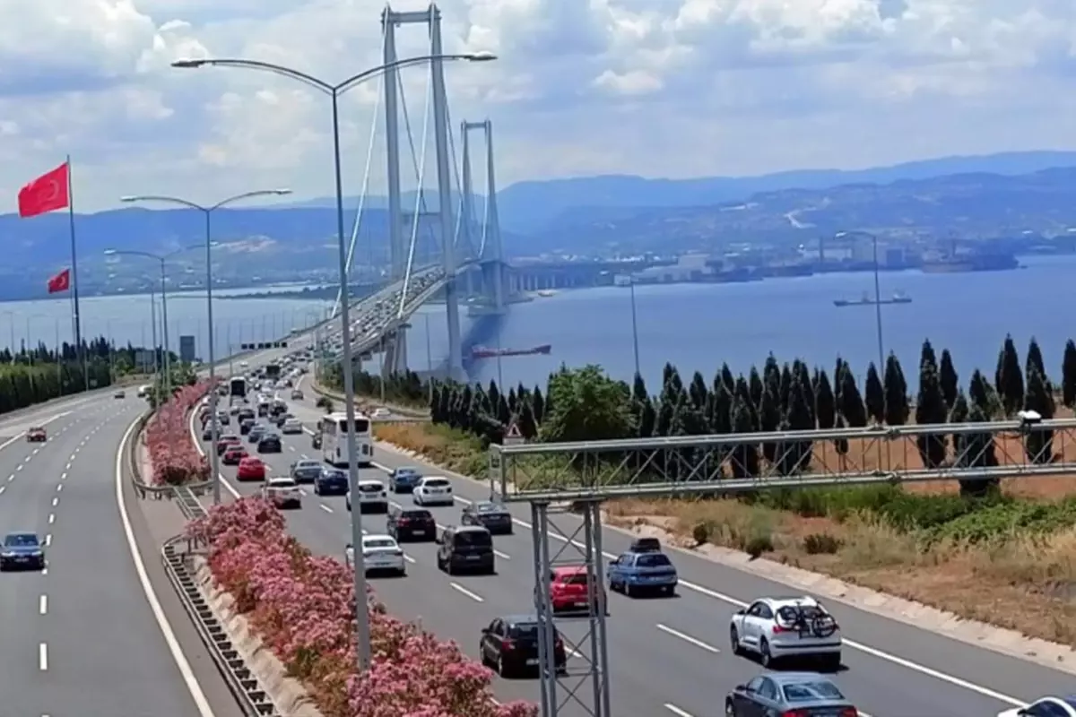 Yeni yıl ile birlikte gelen zamlara bir yenisi eklendi. Karayolları