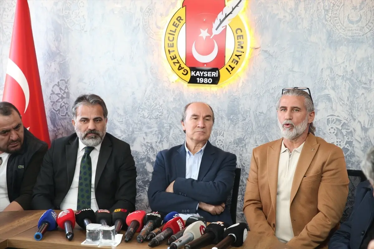 Kayseri Gazeteciler Cemiyeti, gazeteci Azim Deniz'e yönelik gerçekleştirilen saldırıyı kınadı.