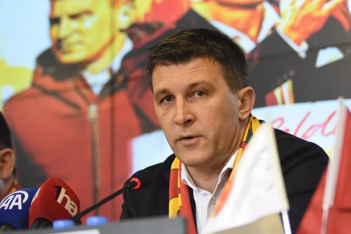 Kayserispor, yeni teknik direktör olarak Sergej Jakirovic ile anlaşma sağladı.