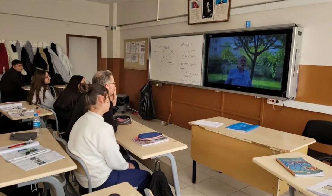 Kerem Gürel'in Dikbıyık Anadolu Lisesi Tarih Belgeseli, okulun köklü geçmişini