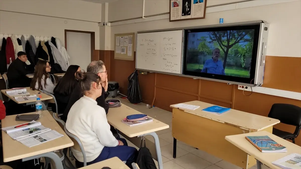 Kerem Gürel'in Dikbıyık Anadolu Lisesi Tarih Belgeseli, okulun köklü geçmişini