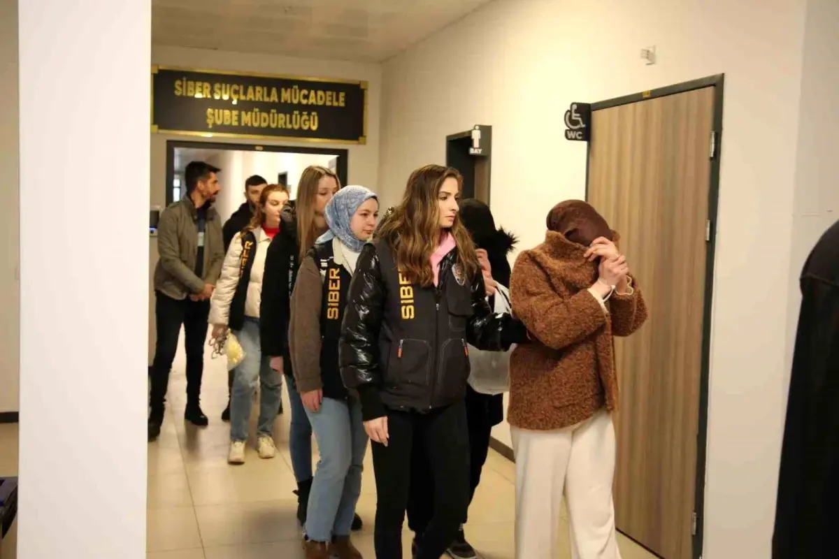 Kocaeli'de evcil hayvan dolandırıcılığına karşı gerçekleştirilen operasyon, dolandırıcıların yakalanması ve