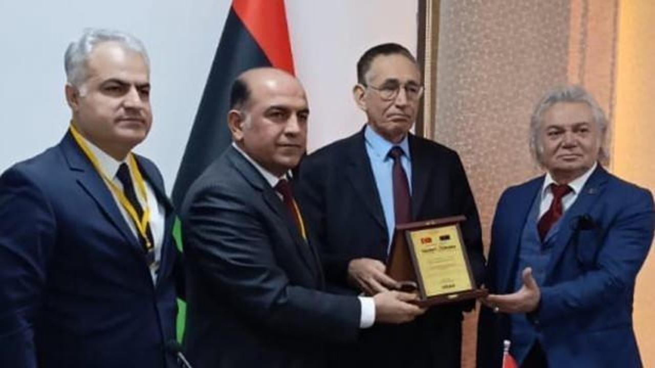 Libya Gıda Fuarı'nda Türk iş insanları ve Libya yetkilileri bir