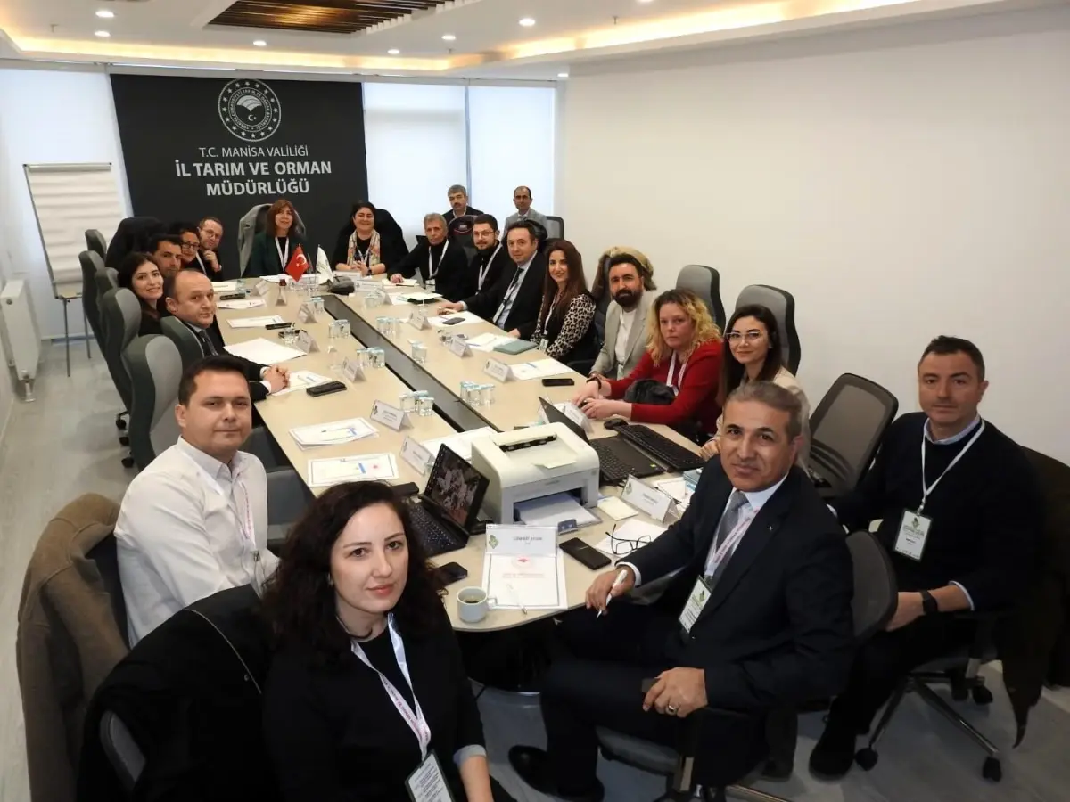 Manisa'da gerçekleştirilecek Üzüm Çalıştayı, sürdürülebilir bağcılığın geleceğini keşfetmek için bir