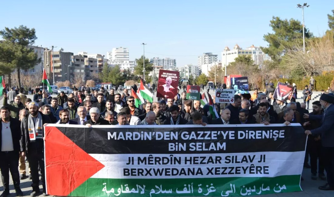 Mardin'de düzenlenen İsrail protestosunda, gazeteciler anıldı. Barış ve adalet çağrılarının