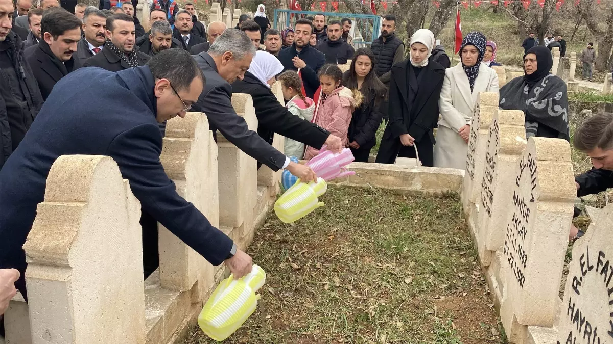 Mardin'in Midyat ilçesinde PKK saldırısının 38. yılı anma töreni, kayıpları