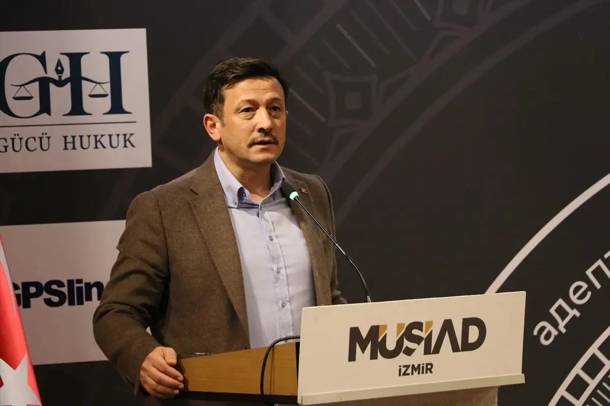 MÜSİAD İzmir Şubesi'nin 25. Olağan Genel Kurulu, önemli isimlerin katılımıyla