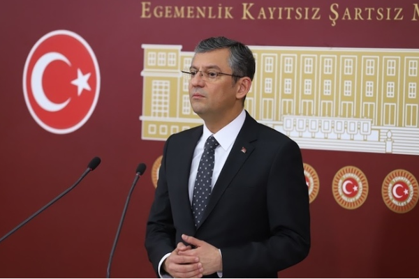 CHP Genel Başkanı Özgür Özel, Mamak Belediyesi işçilerinin trafik kazasında