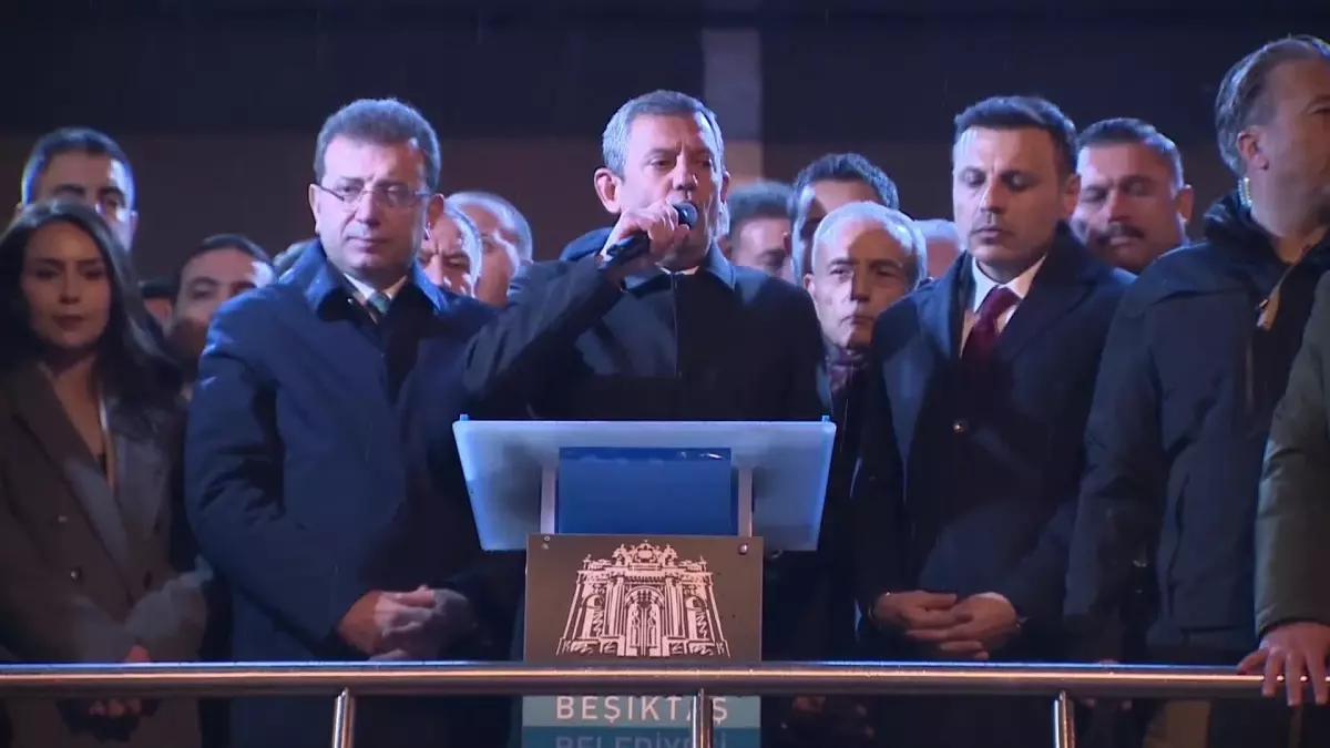 Özgür Özel, Ekrem İmamoğlu ve Rıza Akpolat'ın gözaltına alınmasını sert