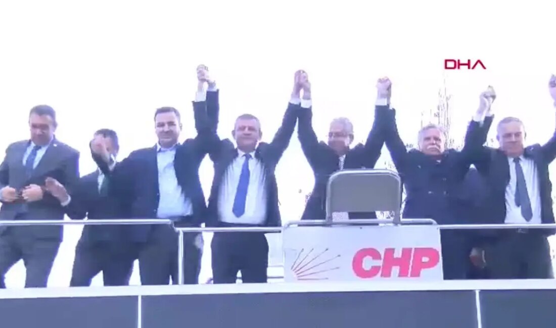 Özgür Özel, Ereğli'de düzenlenen Kent Lokantası açılışında önemli açıklamalarda bulundu.