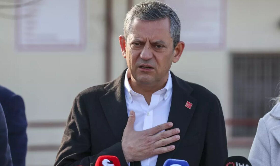 Özgür Özel, Gezi Parkı tutuklularını ziyaret ederek dayanışma gösterdi. Bu